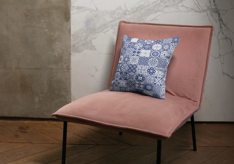 Cadiz Outdoor Pillows Blue Tile