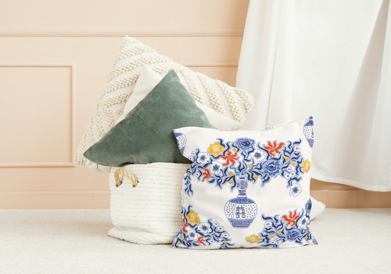 Kyoto Outdoor Pillows Chinoiserie Blue & White Floral