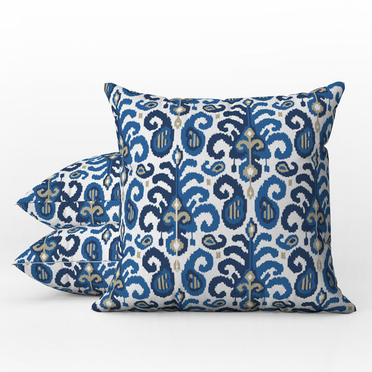 Sagrada Outdoor Pillows Blue & White