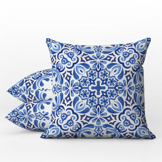 Toledo Outdoor Pillows Blue & White