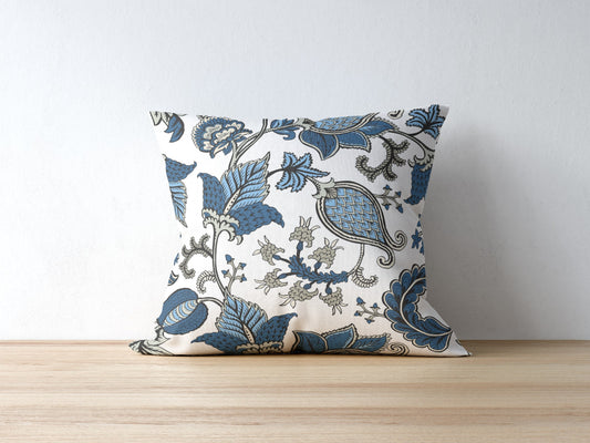 Hamptons Outdoor Pillows Blue, Grey & White