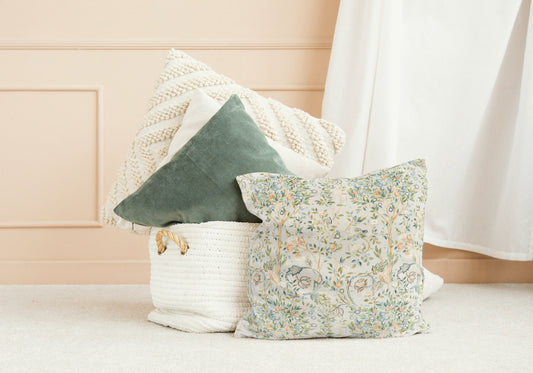 Melsetter Outdoor Pillow William Morris Silver Grey Blue