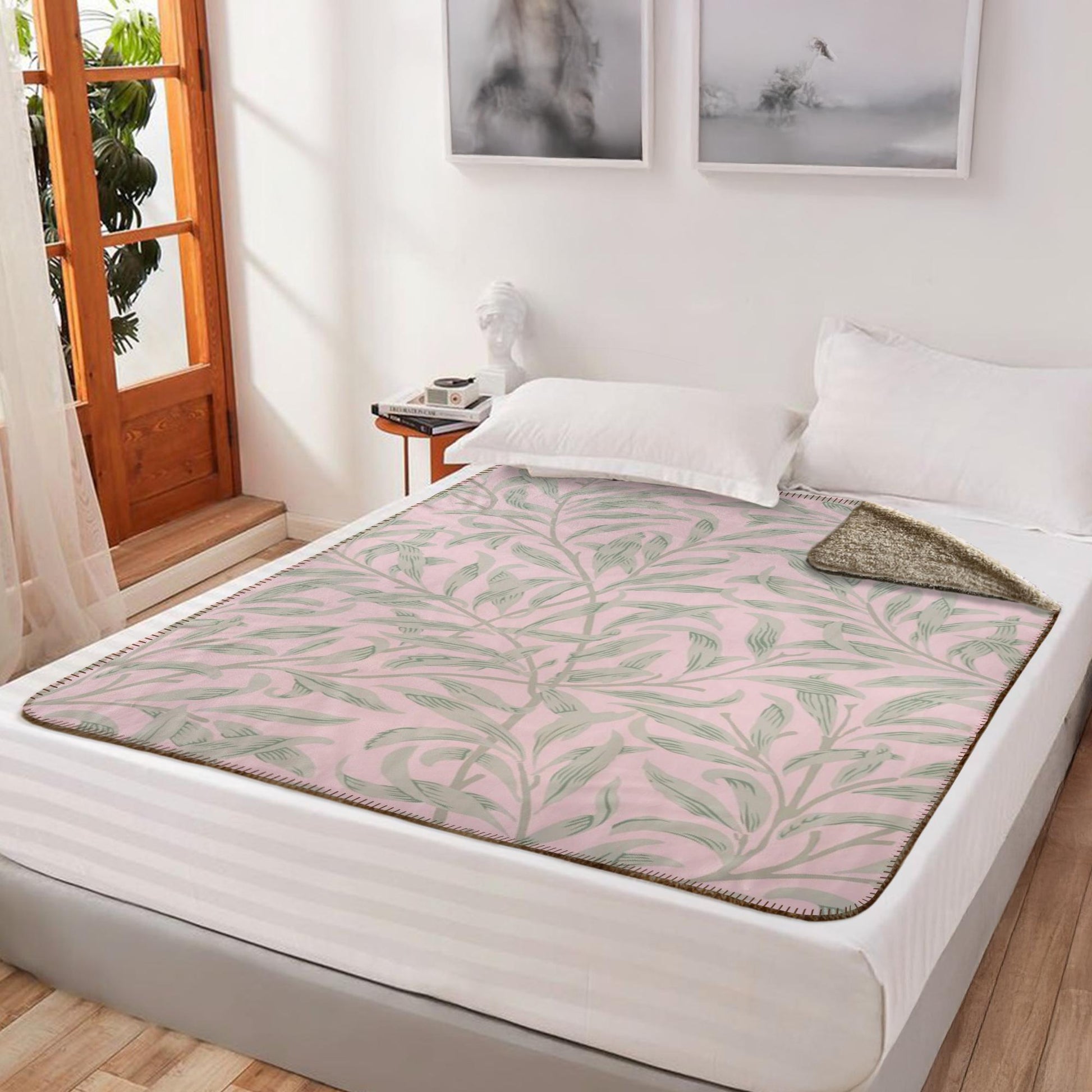 SherpaBlanket-Tan-60x80-2025072411353352