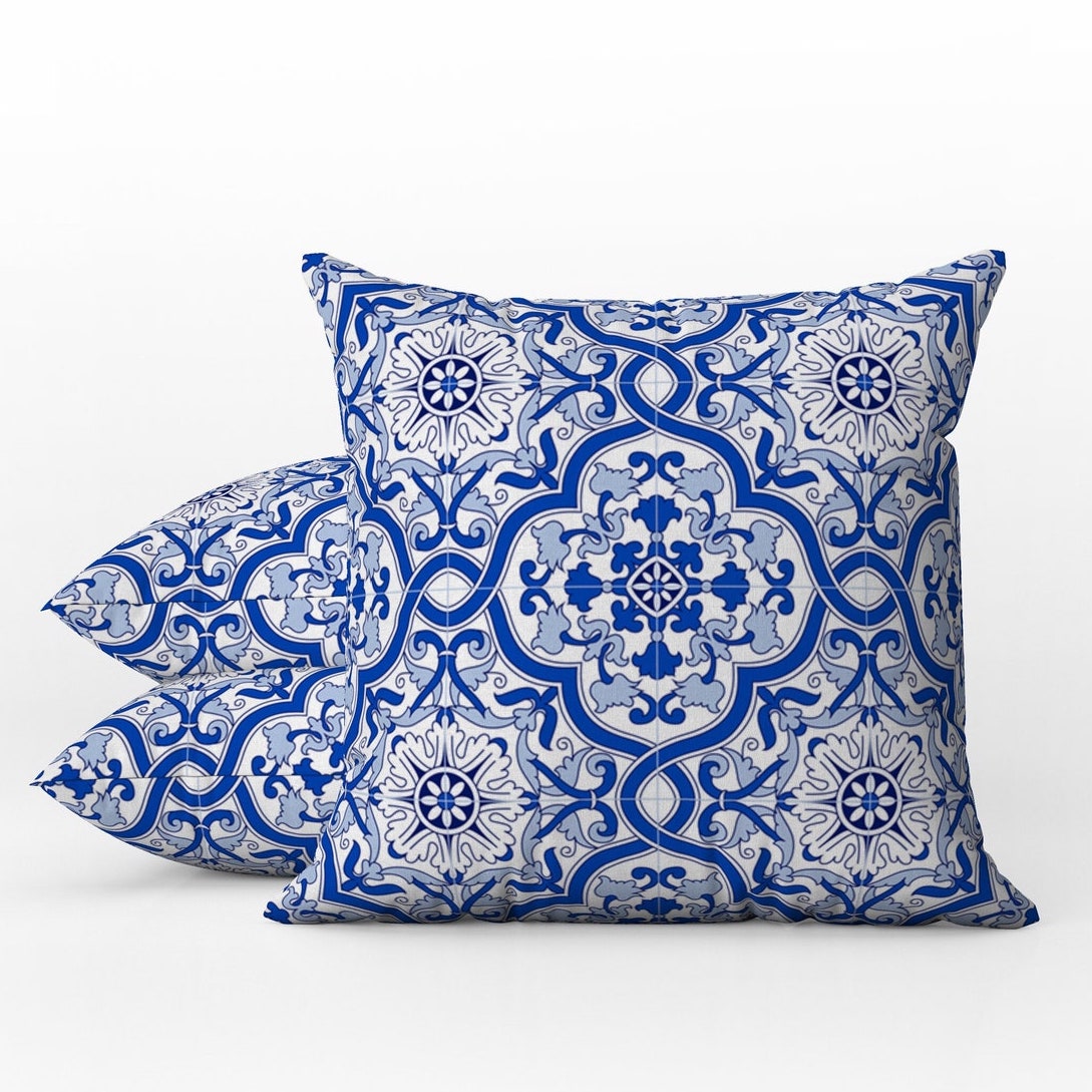 Estoril Outdoor Pillows Blue Tile