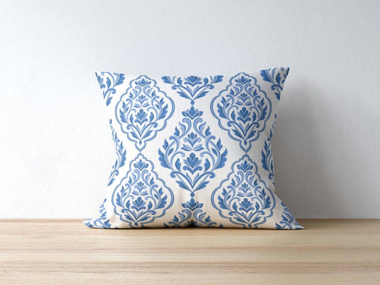 Taormina Outdoor Pillows Arabesque Damask Blue & White