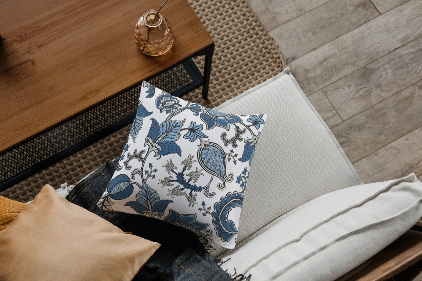 Hamptons Outdoor Pillows Blue, Grey & White