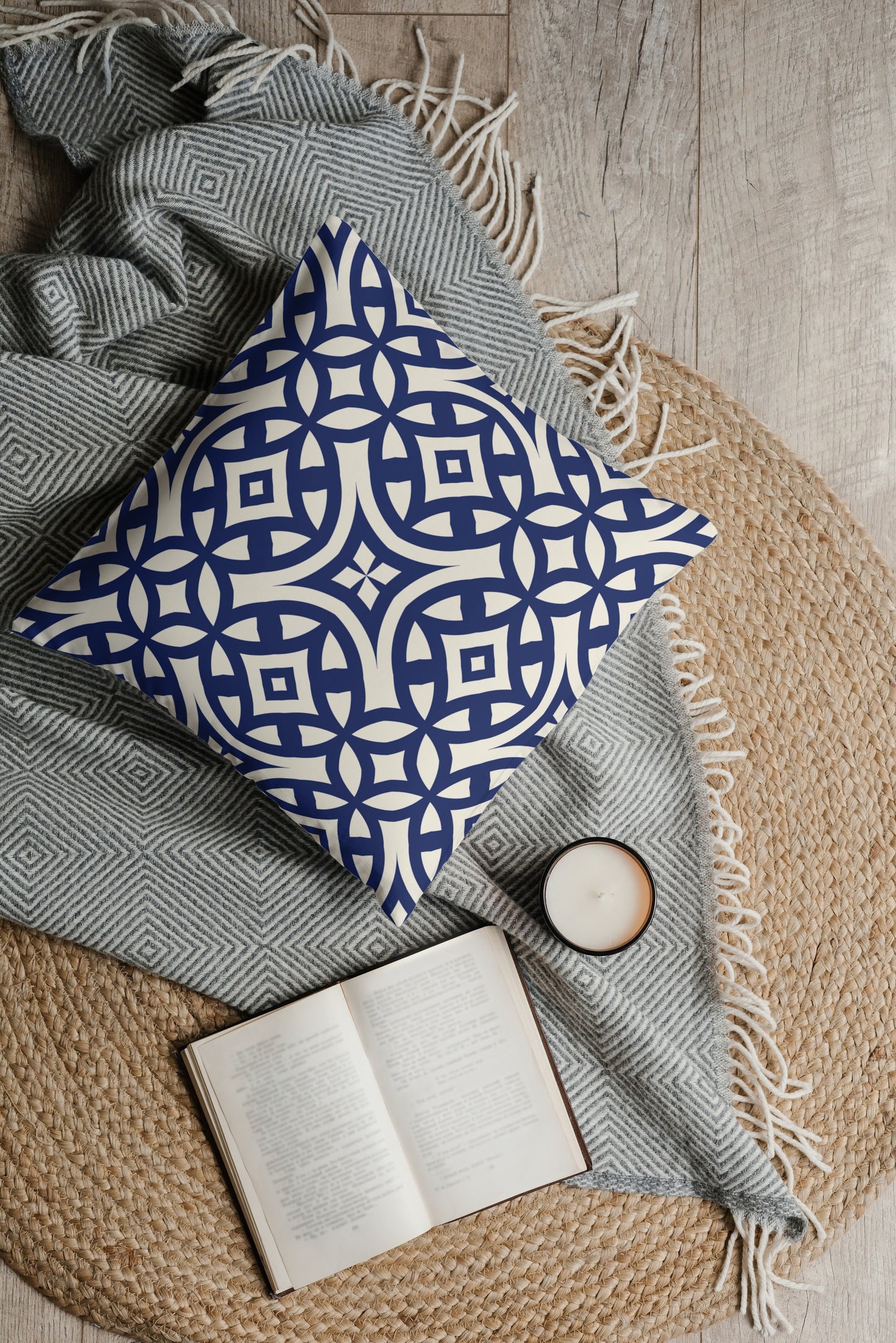 Geometric Outdoor Pillows Navy Blue & Cream