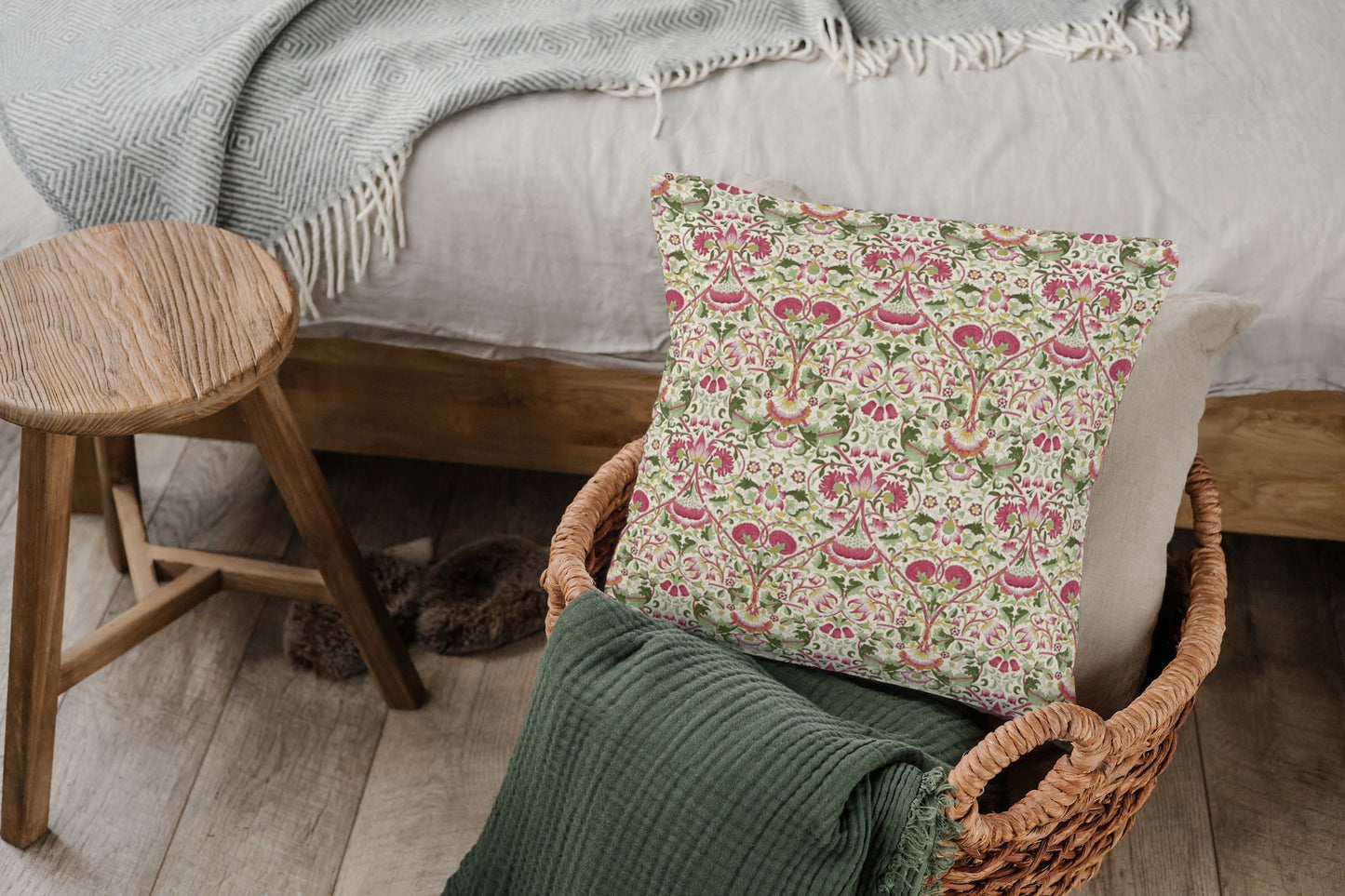 Lodden Outdoor Pillow William Morris Rose Thyme